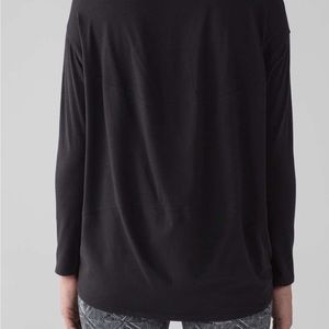 Lulu lemon back in action long sleeve